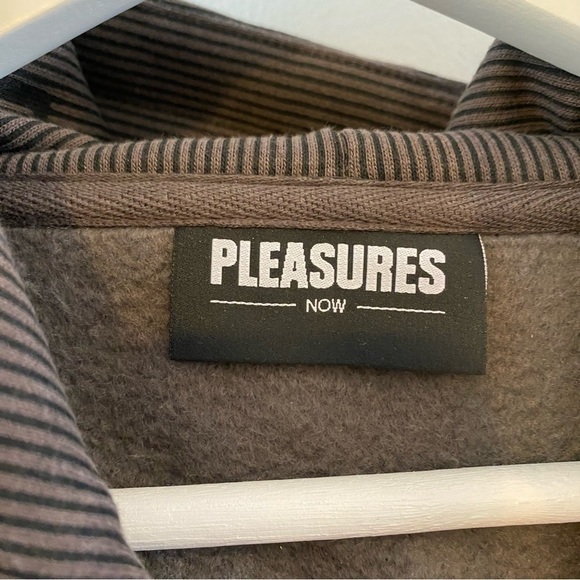 Pleasures Now Gray Black Spellout Pullover Hoodie Sweatshirt Size Small - Picture 7 of 9